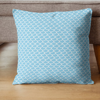 Coussin Motif Sky Blue and White Mermaid Shell