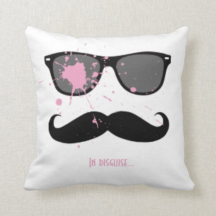 Coussin Moustache et lunettes de soleil drôles
