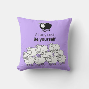 Coussin Moutons noirs et blancs