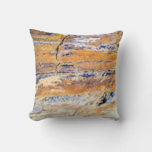 Coussin Mur en pierre naturelle coloré motif dans un quai