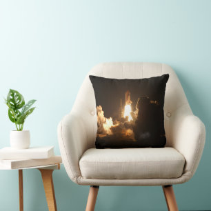 Coussin Navette spatiale Terre engin spatial orbital nuit 