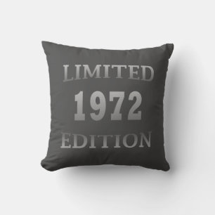 Coussin né en 1972 édition limitée anniversaire