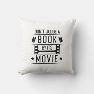 Coussin Ne jugez pas un livre par son film