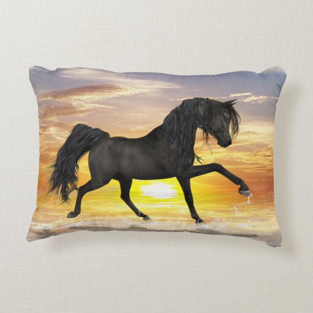 Coussin noir 16" d'accent de cheval X12 " (Dos)