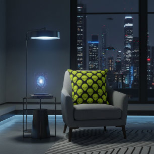 Coussin noir avec tête Alien verte