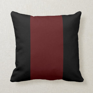Coussin Noir et carreau du grenat II