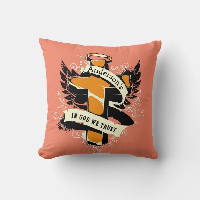 Coussin Nom De Famille Personnalisé En Dieu Nous Faisons C (Recto)
