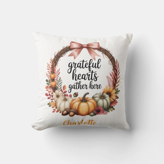 Coussin Nom personnalisé Couronne de thème automnal unique (Recto)