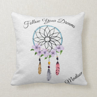 Coussin Nom personnalisé par fleur florale rêveuse de