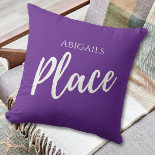 Coussin Nom personnalisé pourpre Lieu