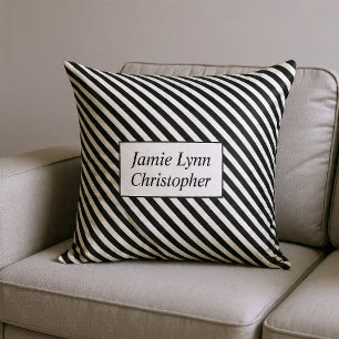 Coussin Noms de couples personnalisés rayures noires et bl