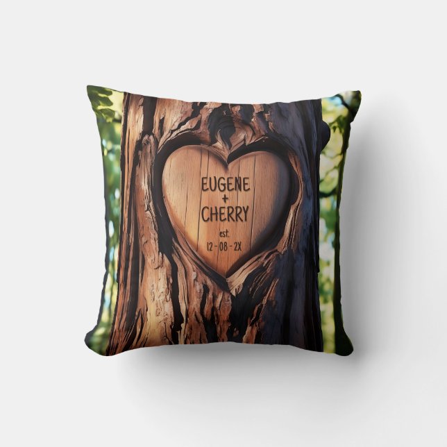 Coussin Noms Gravés Dans Le Cœur Date Tronc D'Arbre En Boi (Recto)