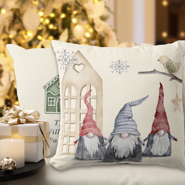 Coussin Nordic Christmas Gnomes & Home Nom personnalisé (Créateur téléchargé)