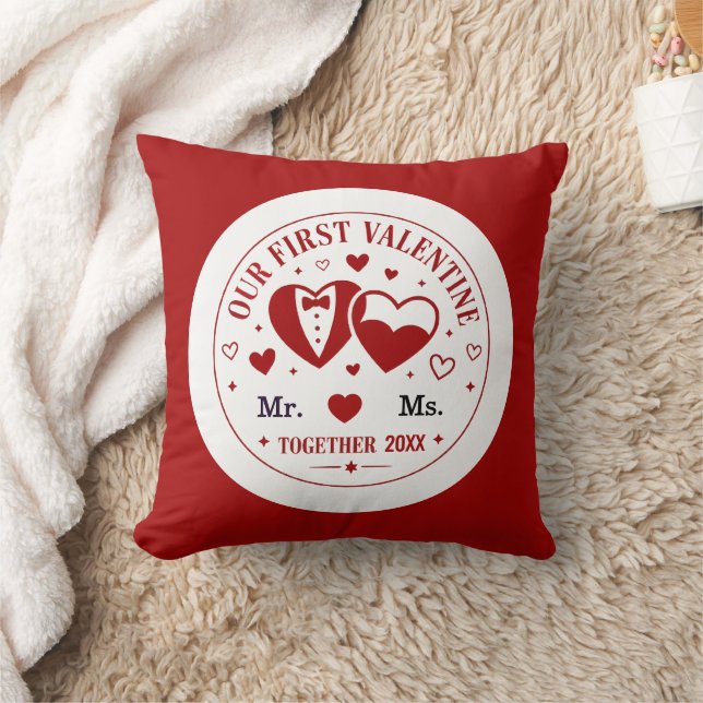 Coussin "Notre premier Saint-Valentin" personnalisé M. & M (Couverture)