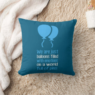 Coussin Nous ne sommes que des ballons