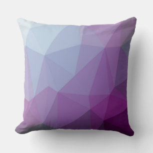 Coussin Nuances du triangle pourpre Abstrait