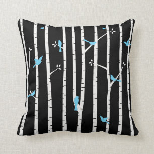 Coussin Oiseaux dans le noir blanc bleu d'arbres de