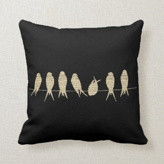 Coussin Oiseaux de note musicale de feuille de musique sur