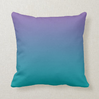 Coussin "Ombre pourpre et turquoise"