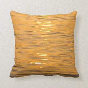 Coussin orange de l'eau d'océan