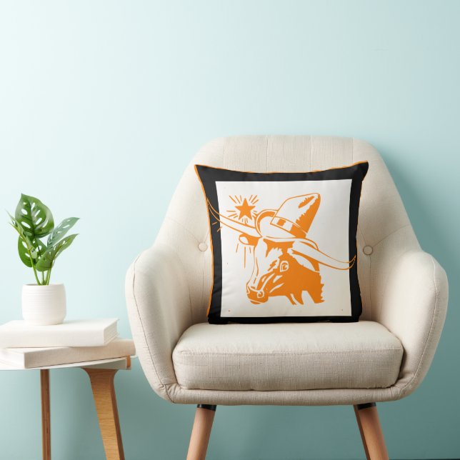 Coussin Orange Longhorn Steer avec Casquette Cowboy (Chaise)