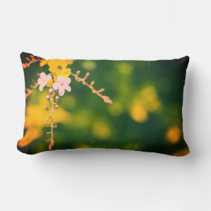 Coussin / Oreiller Fleurs Pâles Fond Vert