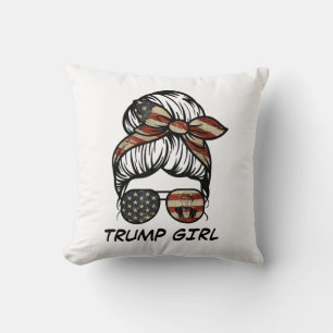 Coussin Oui, je suis une fille de Trump - Trump 2024 Elec