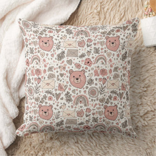 Coussin Ours en peluche de nurserie boho avec arcs-en-ciel