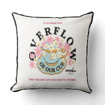 Coussin OVERFLOW conçu par Adiela Akoo