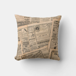 Coussin Pages de journaux avec publicités anciennes. Vinta