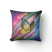 Papillon coloré d'été