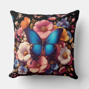 Coussin Papillon et motif de fleurs