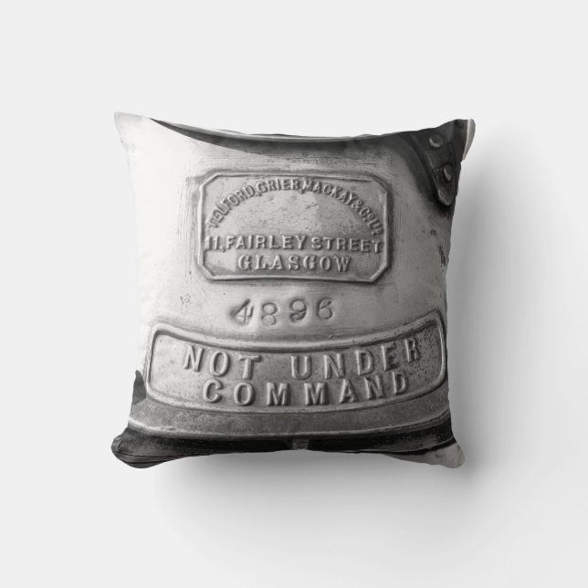 Coussin Pas sous la commande (Recto)