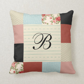 Coussin Patchwork scolaire avec monogramme