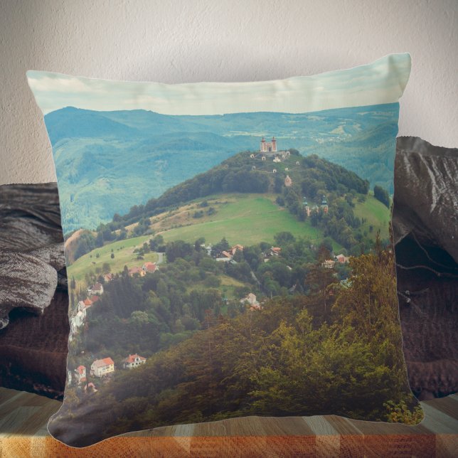 Coussin Paysage montagneux romantique (Créateur téléchargé)