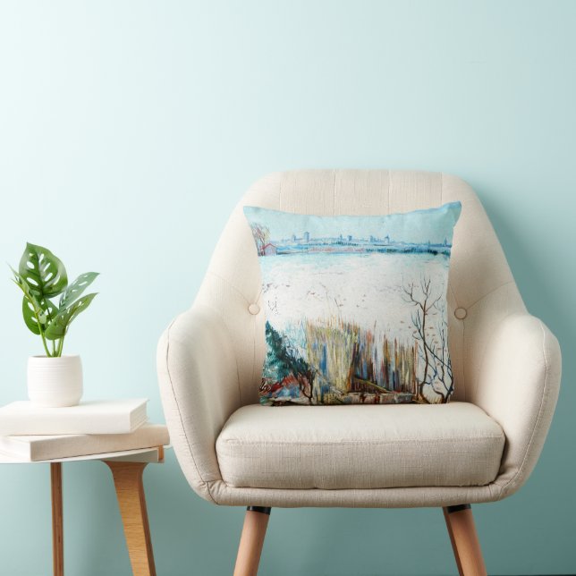 Coussin Paysage neigeux avec Arles par Vincent van Gogh (Chaise)