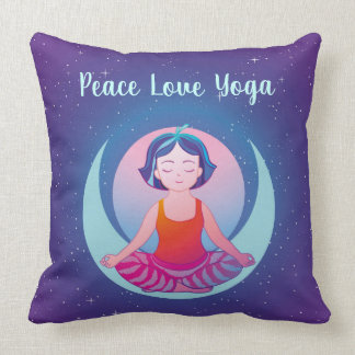 Coussin Peace Love Yoga fille méditation dans l'espace