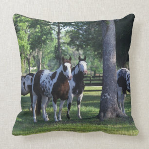 Coussin Peignez les chevaux dans les arbres
