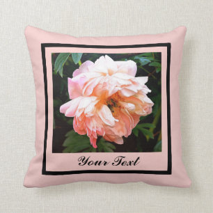 Coussin Peine de printemps romantique en Pêche pâle Pers