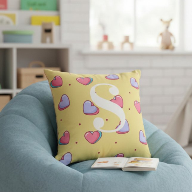 Coussin Personalized Candy Heart Pink and Yellow  (Créateur téléchargé)