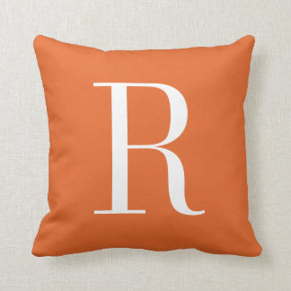 Coussin personnalisable de monogramme d'alphabet -