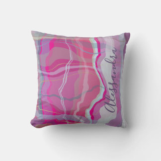 Coussin personnalisé avec nom à carreaux rose viol