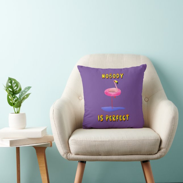 Coussin Personne n'est parfait - flamant avec anneau de na (Chaise)