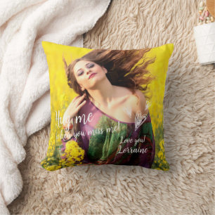 Coussin Petite Amie 'Serre Moi'