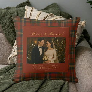 Coussin Photo de Noël de jeunes mariés «Merry & Married»