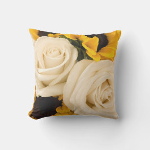 Coussin Photo de rose blanche et tournesol