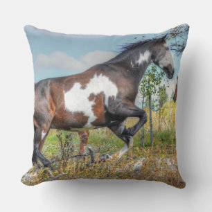 Coussin Photo équine d'un amateur de chevaux sur un ranch 