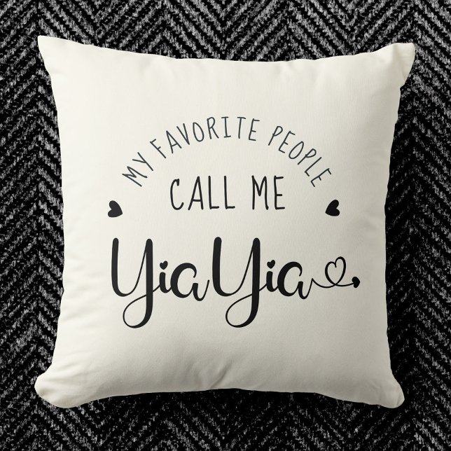 Coussin Photo personnalisée YiaYia Modern Tourbillonnant H (Créateur téléchargé)