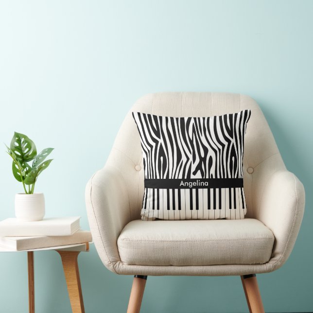 Coussin Photographie Zebra noir et blanc et collection Pia (Chaise)