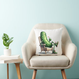 Coussin Pickle Relaxant dans une chaise